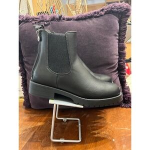 Blowfish Malibu Dover Black Chelsea Lug Sole Ankle Boots Women's Size 8M 904178